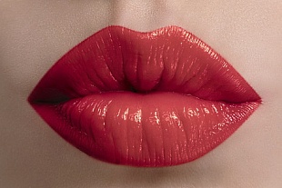 Сатиновая помада для губ Satin kiss, Тон кораллово-розовый (Артикул: 40385)